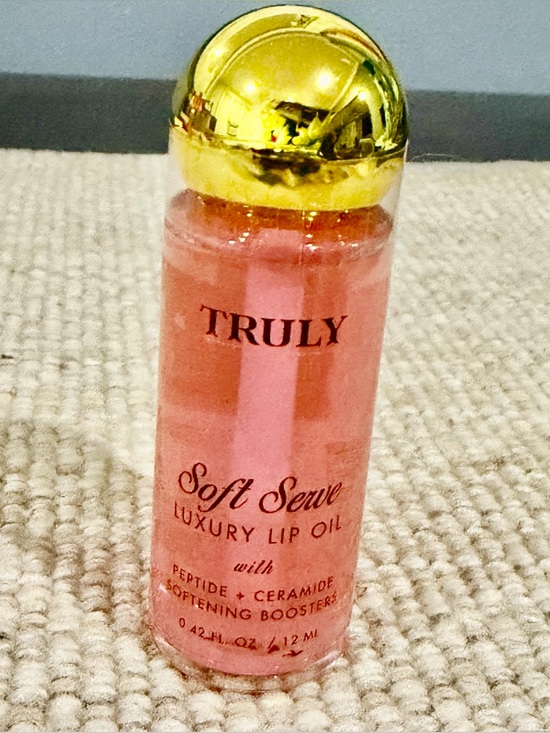 TRULY Other - Truly Soft Serve Luxury Lip Oil 💗 Peptides + Ceramides | NEW, SEALED